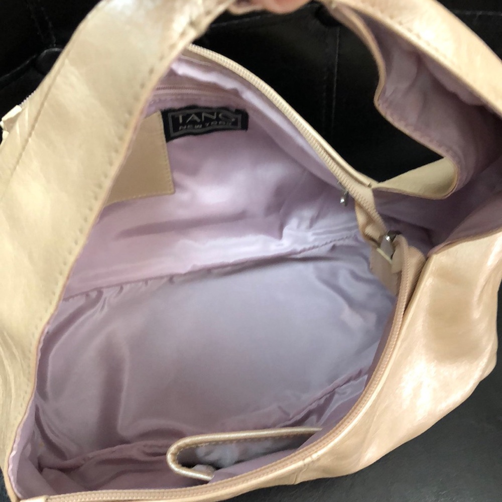 TANO New York Leather Bag - Picture 8 of 10